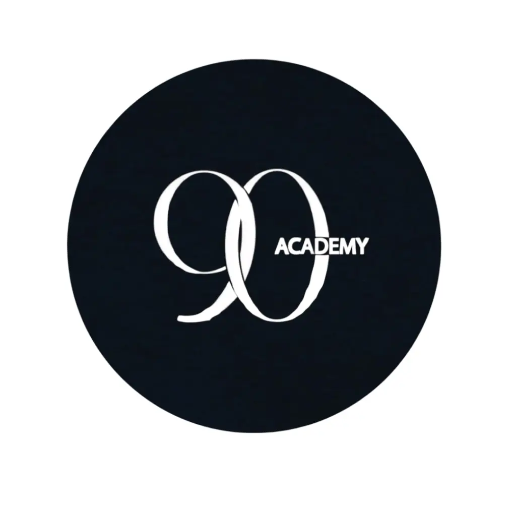اكادمية ٩٠